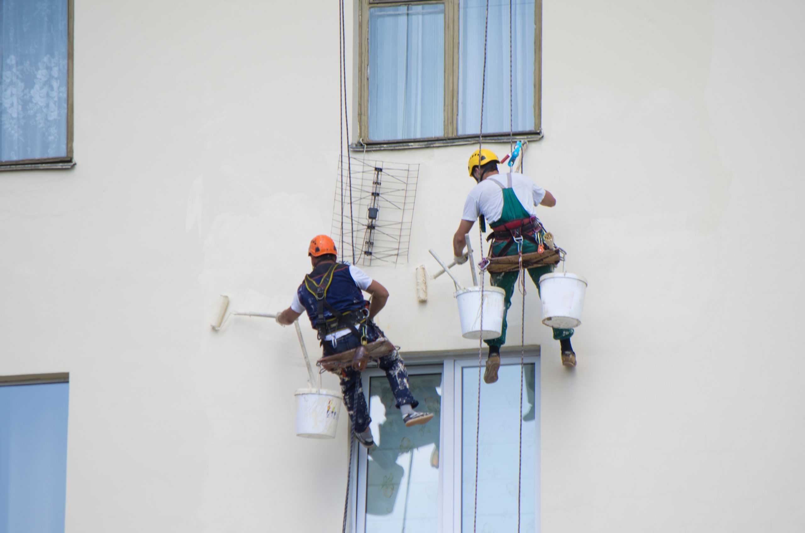 painters paint the house 2022 07 03 17 16 57 utc
